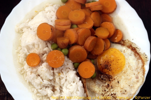 Reis mit MischGemüse und Setzei