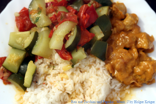 Reis mit Zucchini und Paprika – Menü | J