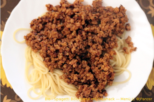 Bio – Spagetti Bolognese mit Sojahack — Menü